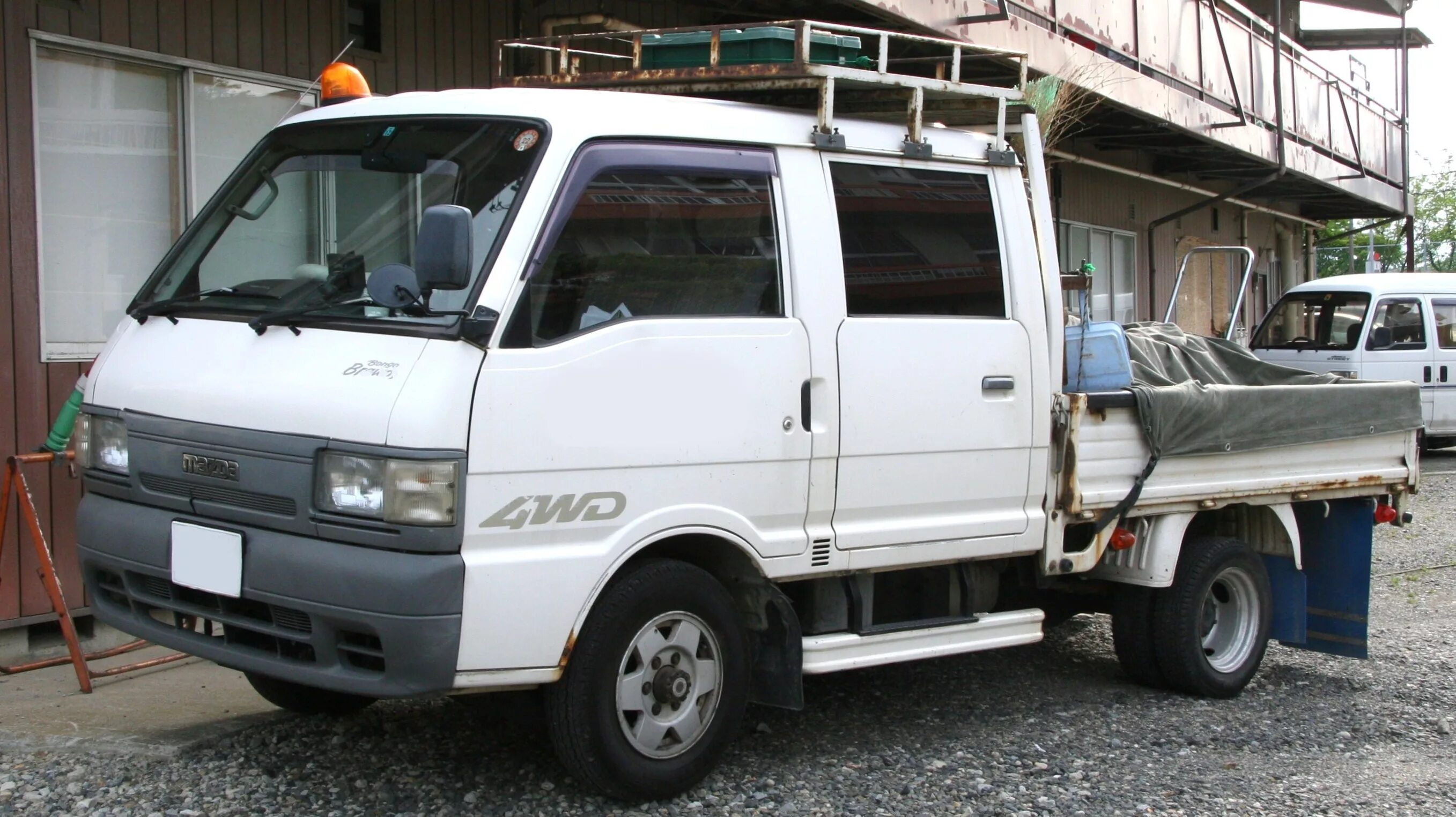 Куплю мазду бонго брауни. Mazda Bongo Brawny. Mazda Bongo Truck 2003г. Mazda Bongo Brawny Truck. Mazda Bongo Brawny грузовик.