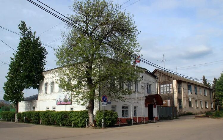 княгинино нижегородская область памятник. нижегородская губерния княгинино. княгинино дом культуры. районный дом культуры княгинино нижегородской области. районный дом культуры г княгинино ниж.