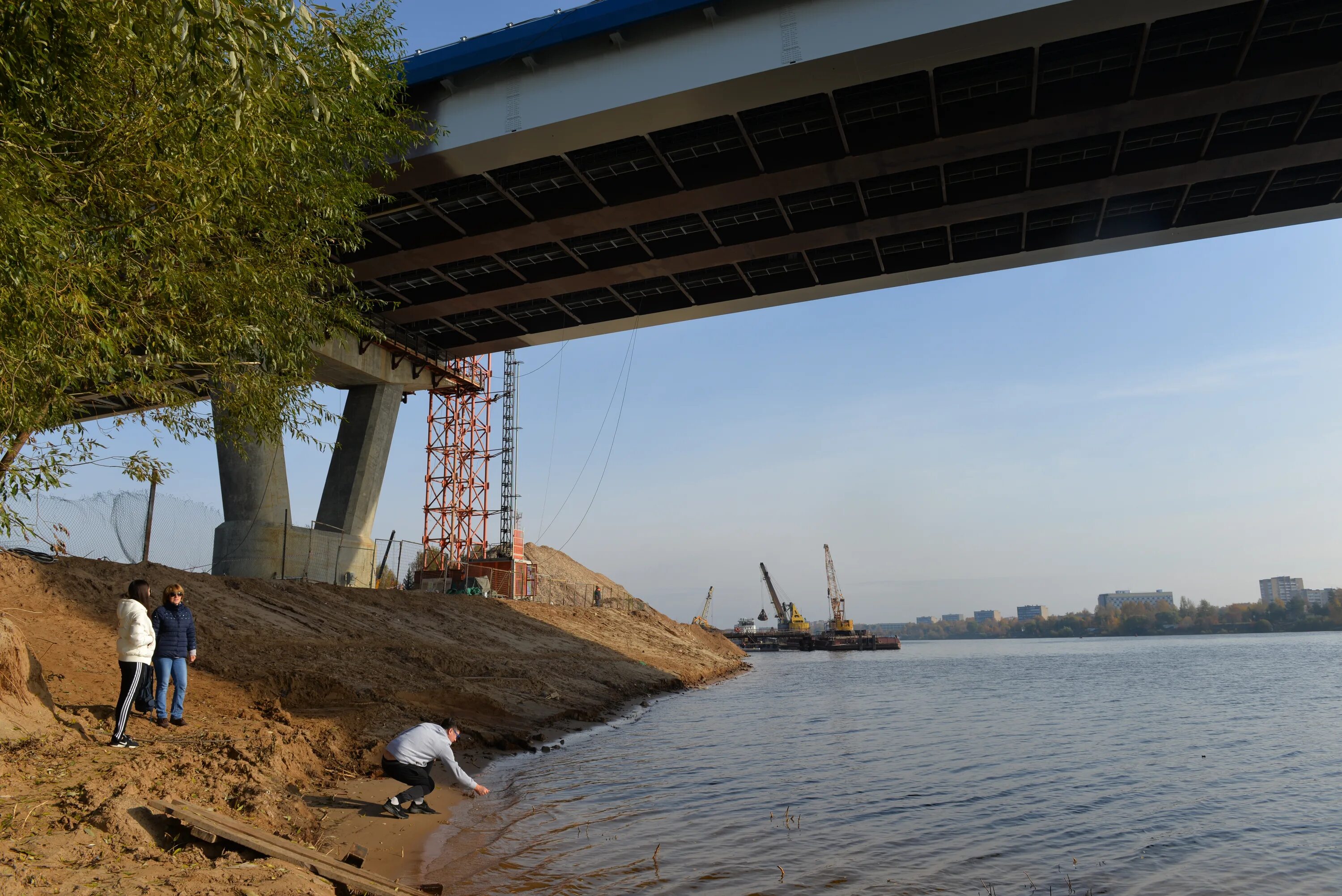 путепровод бендеры. мост через упу в туле. крымский мост стройка века. строящийся мост. строить под мостом.