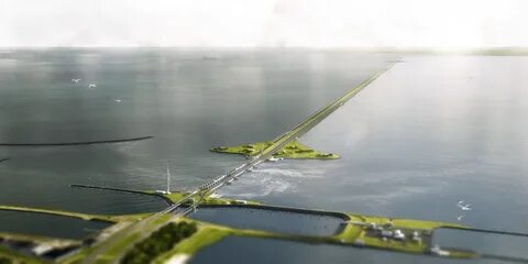 Морская дамба