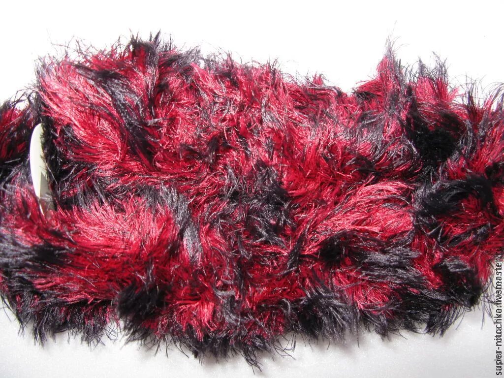 Имитация меха. Имитация меха. Имитация меха. Artificial fur. Вязаная шапка из меховой пряжи.