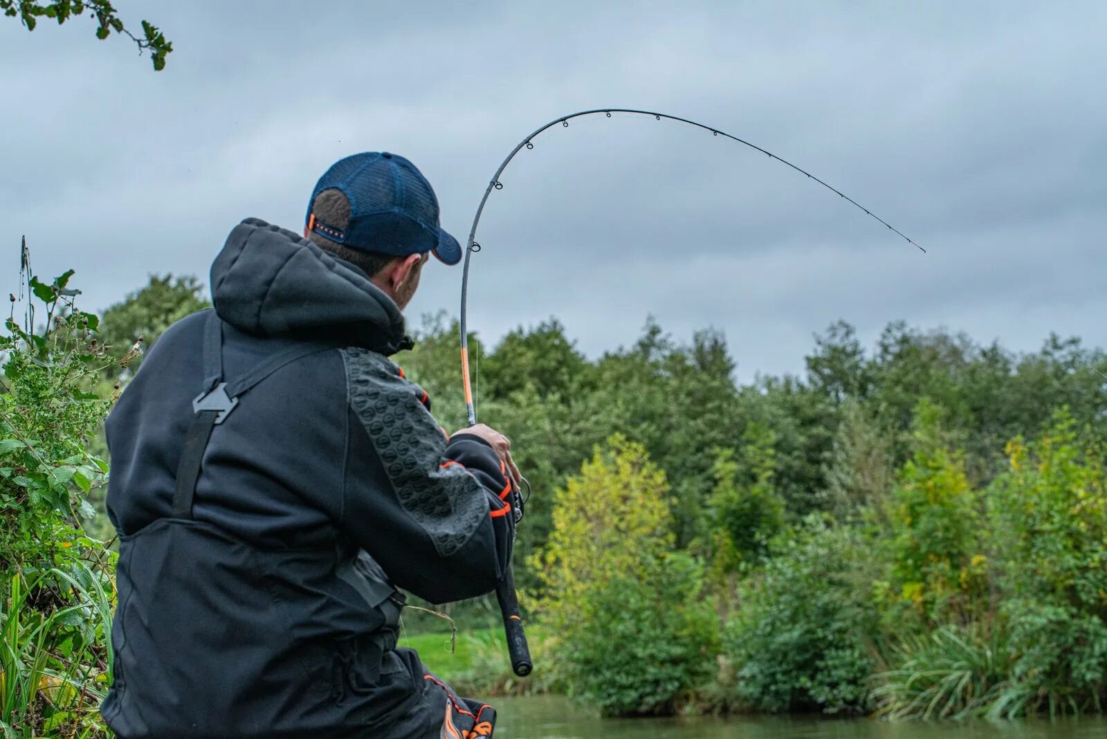 Ловля фидерным удилищем. Feeder Fishing. N-Gauge Power Feeder Rod 12ft. Фидерная ловля. Рыболовный фидер.