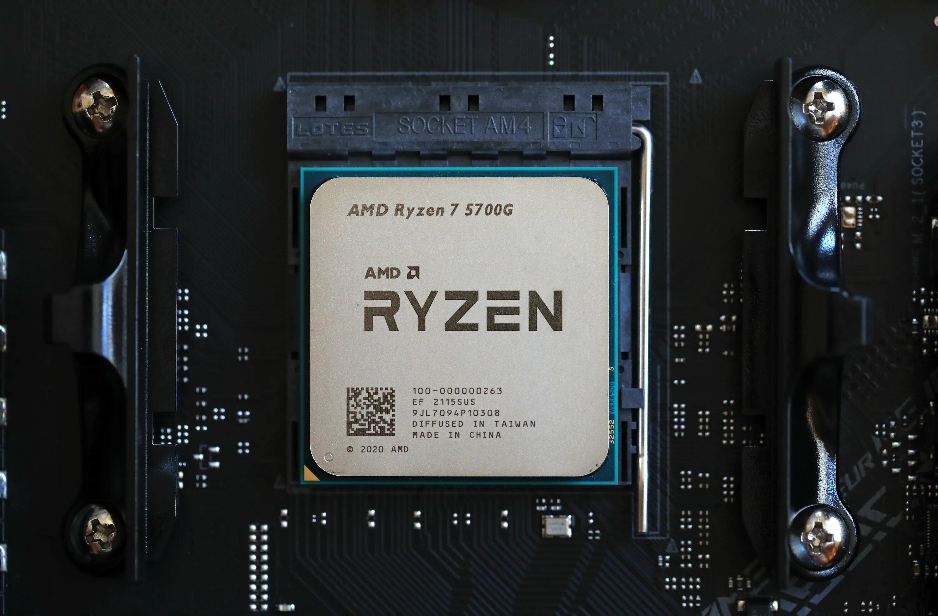 Amd 5700x купить. R7 5700g. Процессор Ryzen 7 5700x. AMD 5700g. AMD Ryzen 7 5700g (Box).
