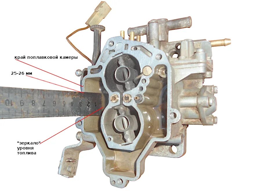 Как правильно карбюратор. Карбюратор Нива 21213. Карбюратор ВАЗ 21213 Нива. Игольчатый клапан солекс 21083. Уровень топлива в карбюраторе солекс 21083.