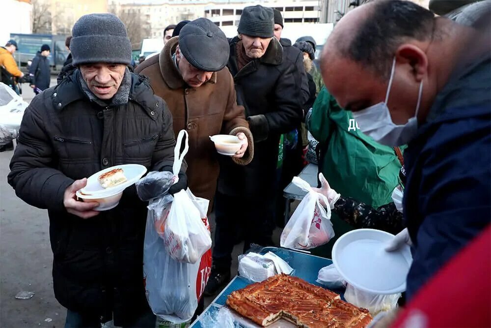 Уровень жизни и бедность