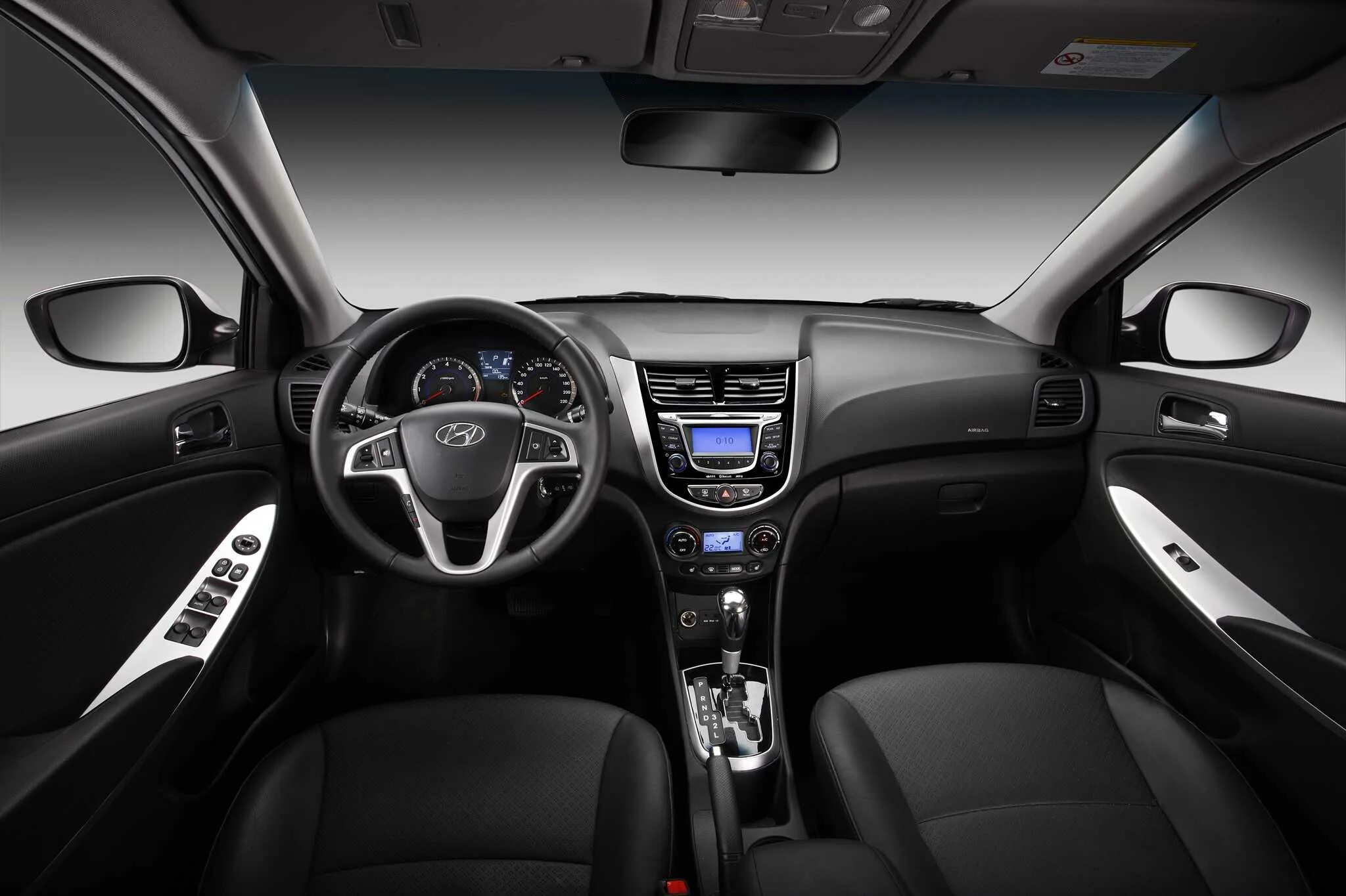 Хендай изнутри. Хендай солярис седан салон. hyundai solaris 2013 хэтчбек салон. hyundai solaris 2010. hyundai solaris 2010 седан.