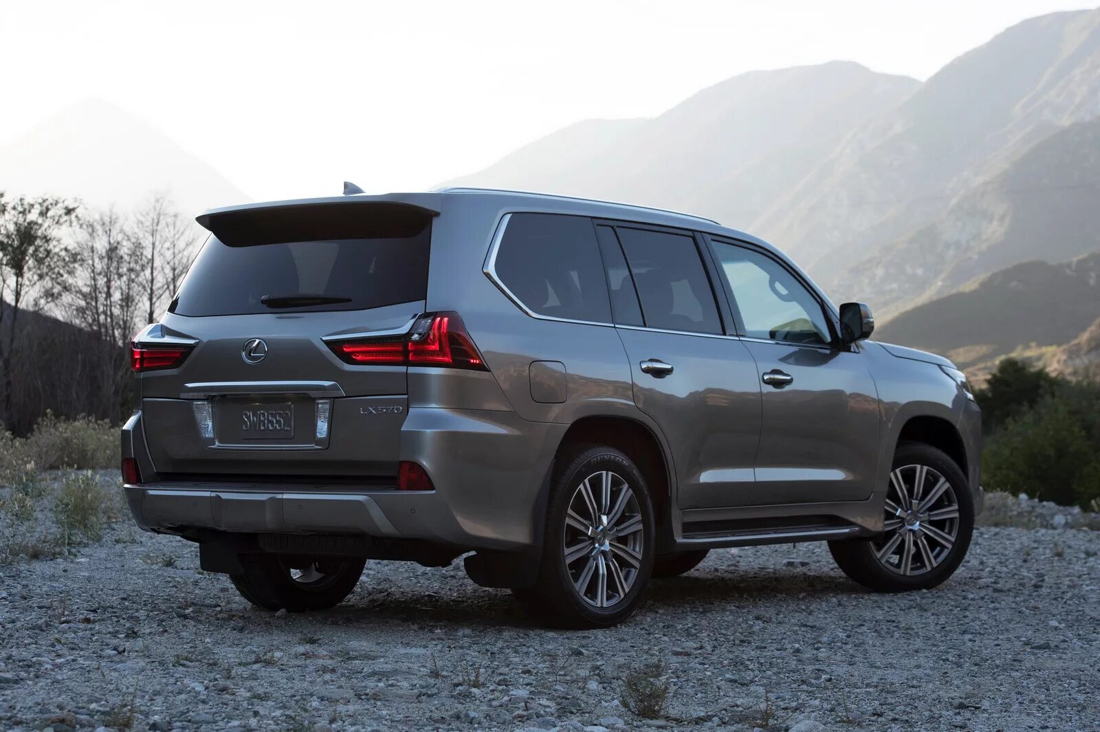 Лексус LX 570. Джип Lexus LX 570. Lexus LX 570 2016. Новый Лексус LX 570.