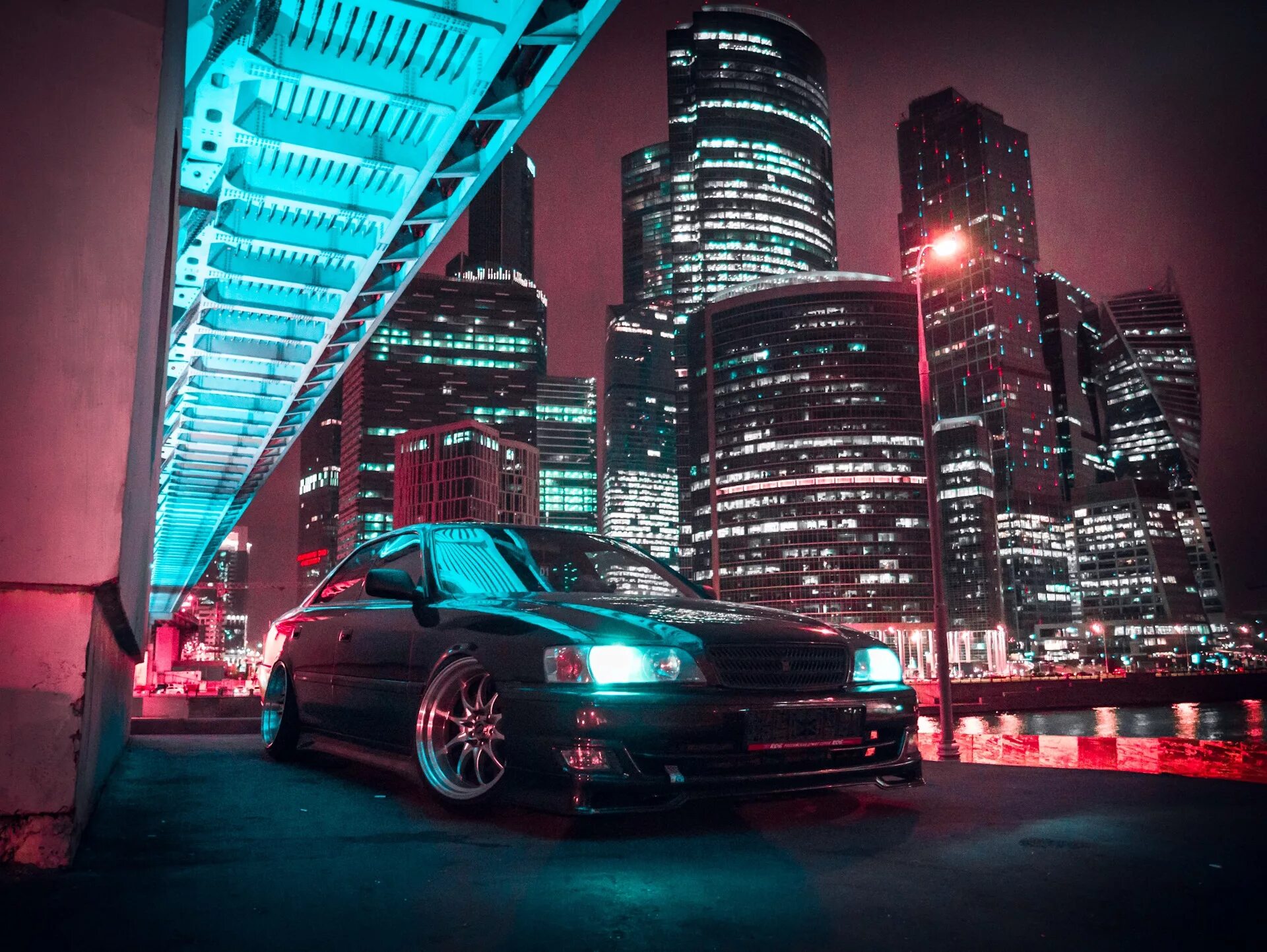 100 машин телефон. Toyota chaser jdm. Автомобиль в сервисе. Смартфон машинка. Toyota chaser jzx100.