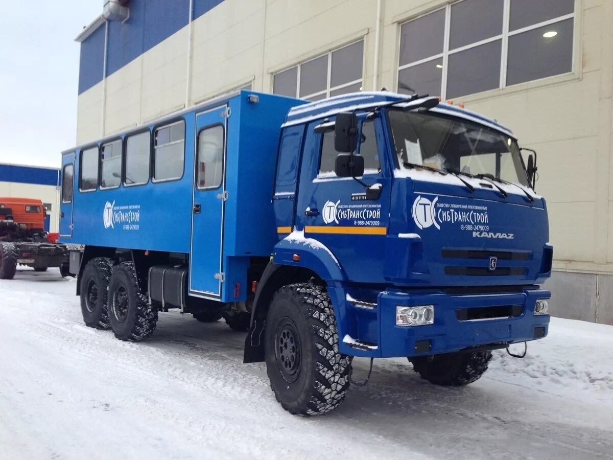 Камаз шасси 43118 вахтовка. Камаз 43118 вахтовка. Камаз 43118 вахтовка. Камаз 43118 вахтовый автобус. Камаз 43118 вахтовка.