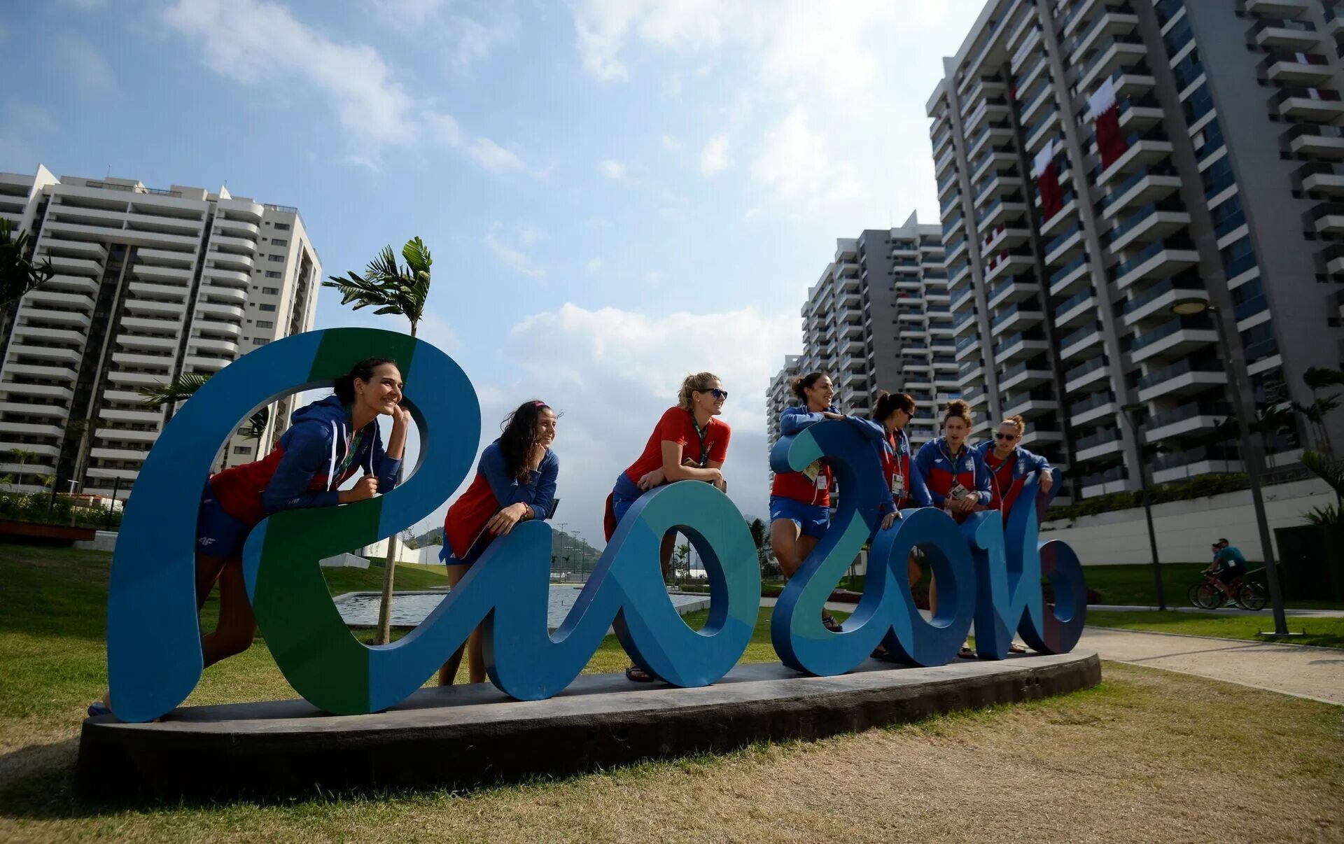 Села рио. Олимпийская деревня Рио-де-Жанейро. Олимпийская деревня в Рио. Олимпийская деревня в Рио де Жанейро фото. Мурад Олимпийская деревня.