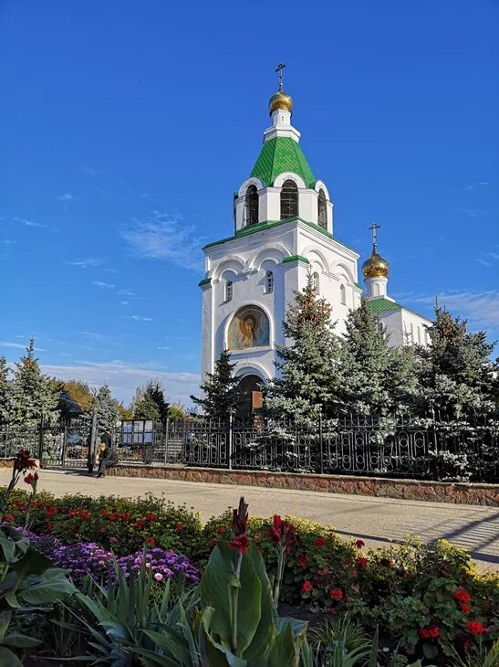 Церковь в марксе саратовской области. Город маркс церковь андрея первозванного. Храм андрея первозванного маркс. Андреевская церковь г. Андреевская церковь г.