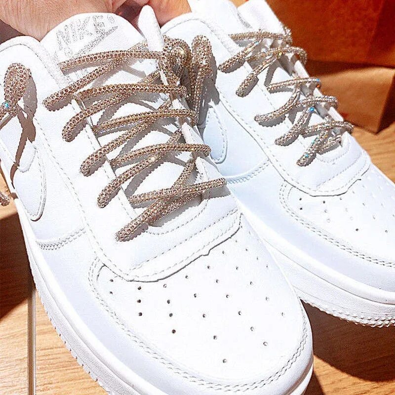 Шнуровка nike air force 1. Шнуровка nike air force 1. Шнурки air force 1. Найк аир форс 1 шнурки. Найк аир форс 1 af1.