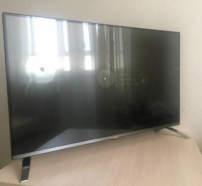 LG 42lb673v. LG 42lb673v-ZB. Телевизор LG 42lb673v-ZB. 42lb673 main.