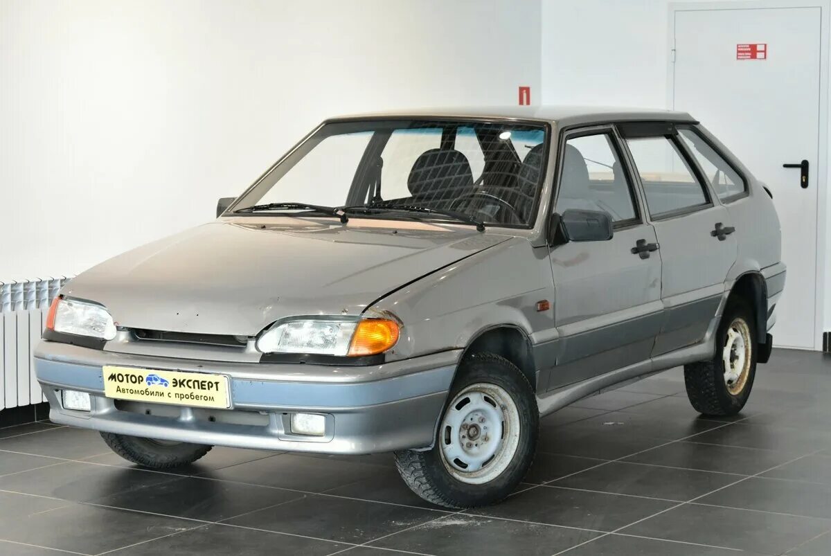 ваз 2104 жигули универсал. ваз-2106 "жигули". ваз-2105 «жигули». зеленая. автомобиль ваз г.