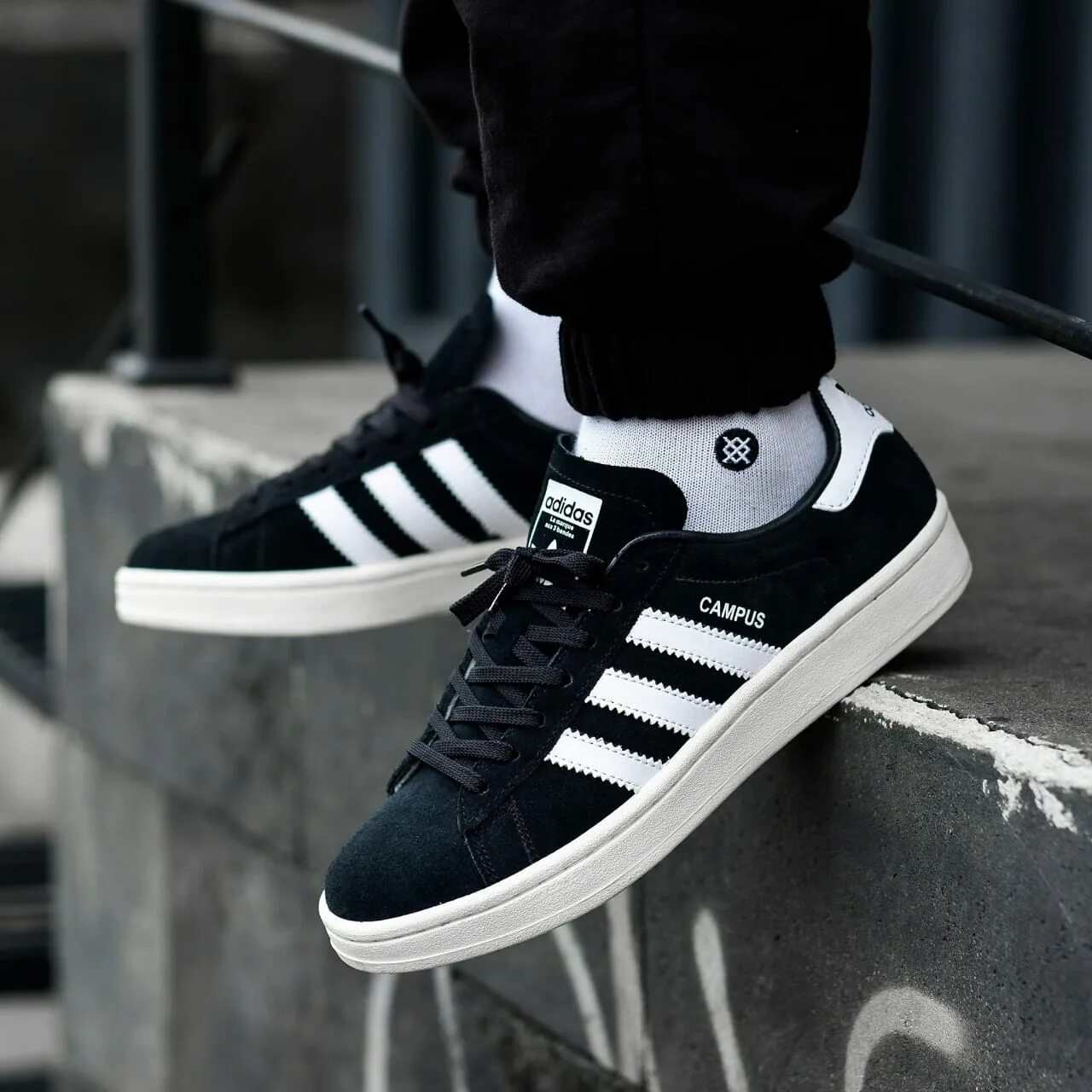 Кеды adidas campus. Кампусы адидас черные оригинал. Кеды adidas campus. Кроссовки adidas originals campus. Адидас кампус черные оригинал.