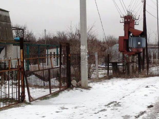 Подстанция снт. СНТ Динамо Волгоград о Сарпинский. Остров Сарпинский Волгоград дачи. Подстанции в СНТ. Ограждение КТП.