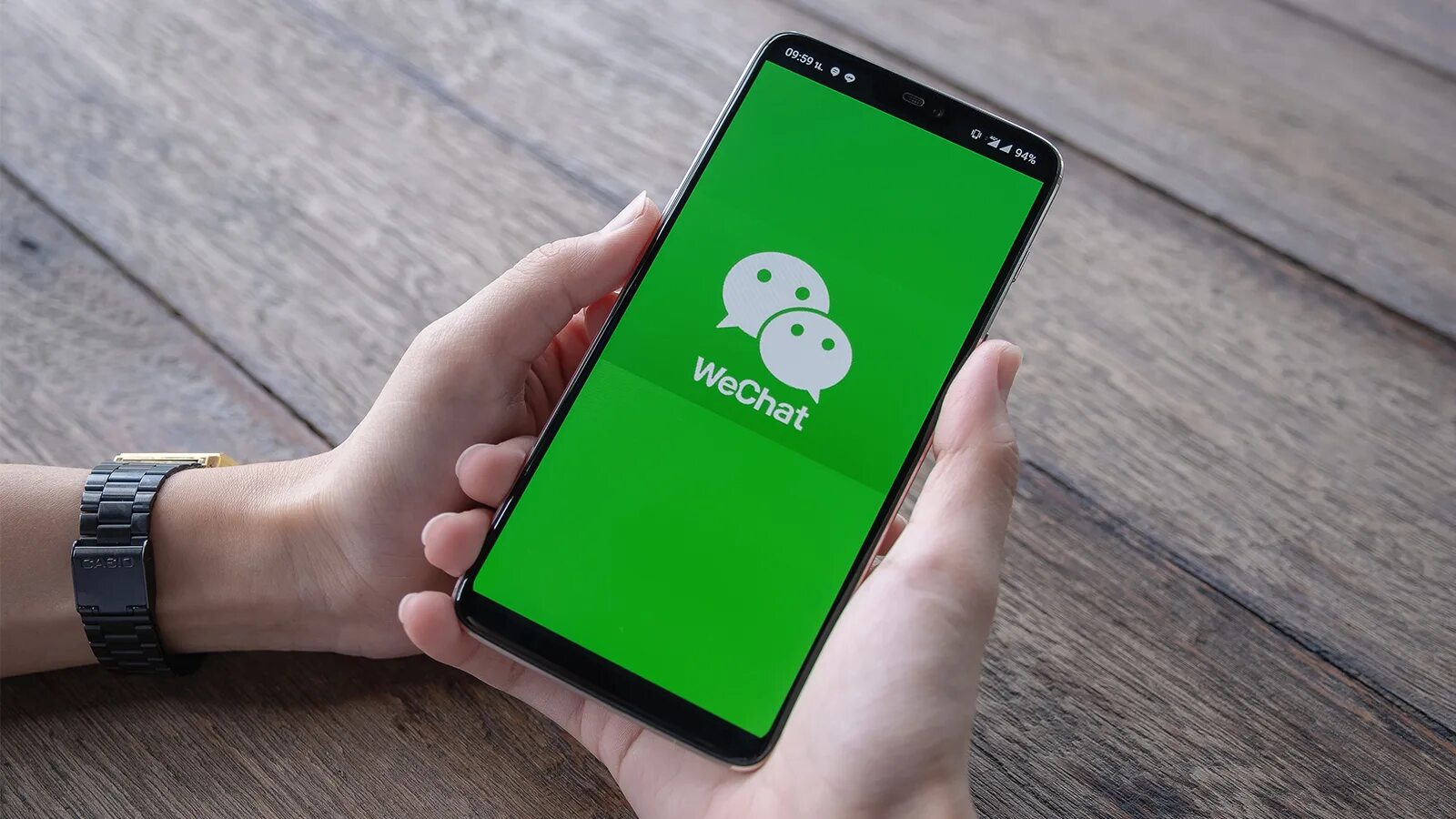 Wechat mobile. Wechat китайский. мессенджер вичат. wechat приложение. wechat фото.