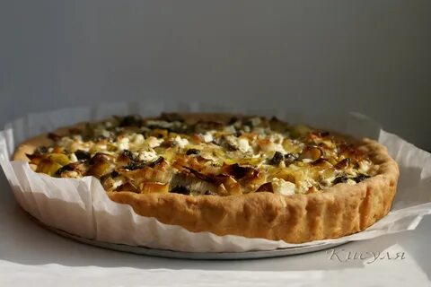 Киш с курицей и грибами в духовке