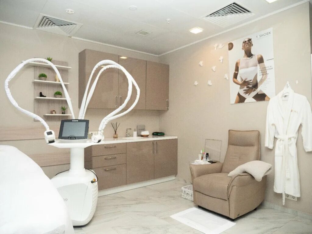 Нура дент ярославль орджоникидзе. Yb clinic сухаревская отзывы. Yb clinic сухаревская отзывы. Your clinic москва. Icoone laser logo.