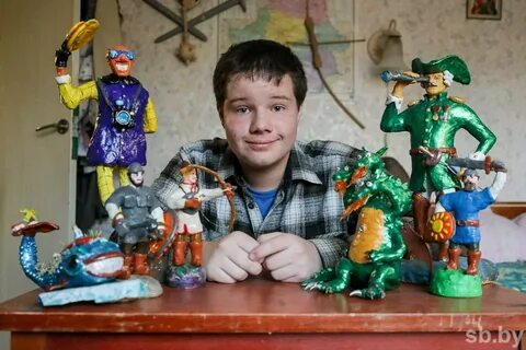 Познакомится с героями