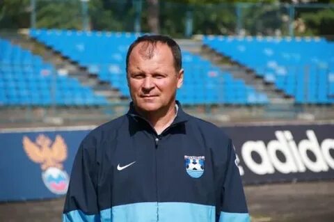 Тренер клуба балтика