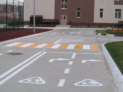 Детская дорожная разметка