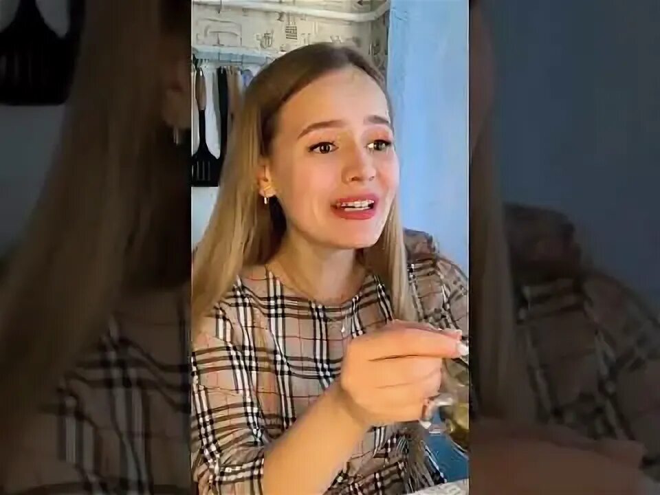 Дочь маминой подруги футболка. Дочь маминой подруги 18. Дочь маминой подруги 18. Дочь маминой подруги магазин. Дочь маминой подруги 18.