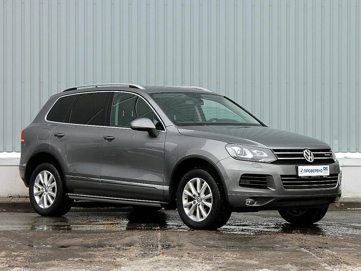 Фольксваген туарег с пробегом в россии. Volkswagen Touareg 2012 комплектация Wagner. Туарег 2. Touareg NF 3,6 TSI. Туарег 2 серый.