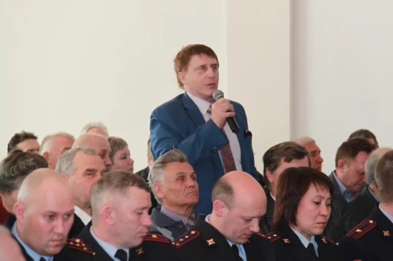 Омвд г чапаевска. Омвд г чапаевска. Полицейский и гражданин. Омвд г чапаевска. Генерал солодовников.