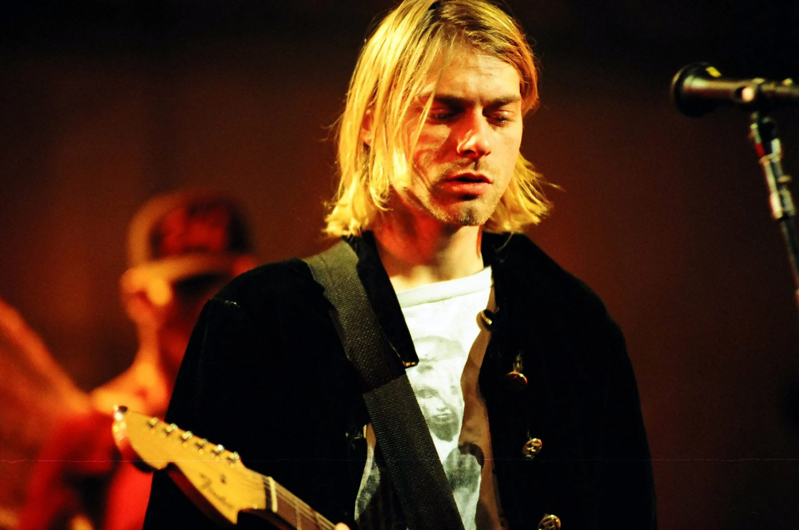 Самые популярные песни кобейна. Курт кобейн пазл. Nirvana kurt cobain 1993. Sappy курт кобейн. Курт кобейн рост.