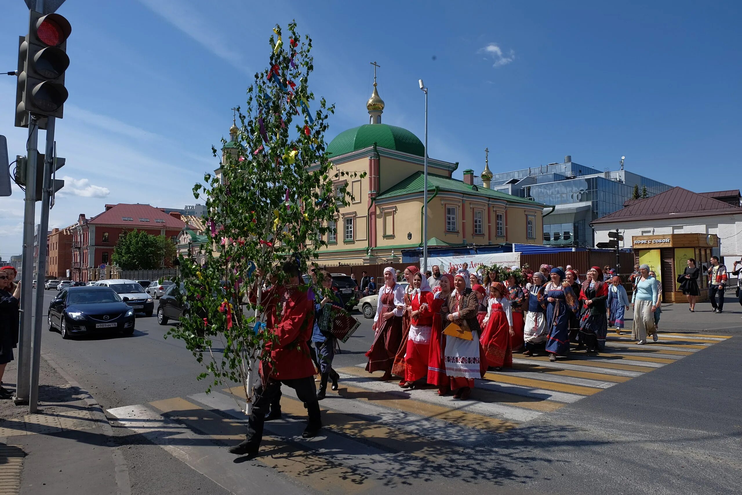 Казанское праздник какого. Театр суконной слободе казань. казань городской праздник. казань праздник в июне. территория праздника казань.
