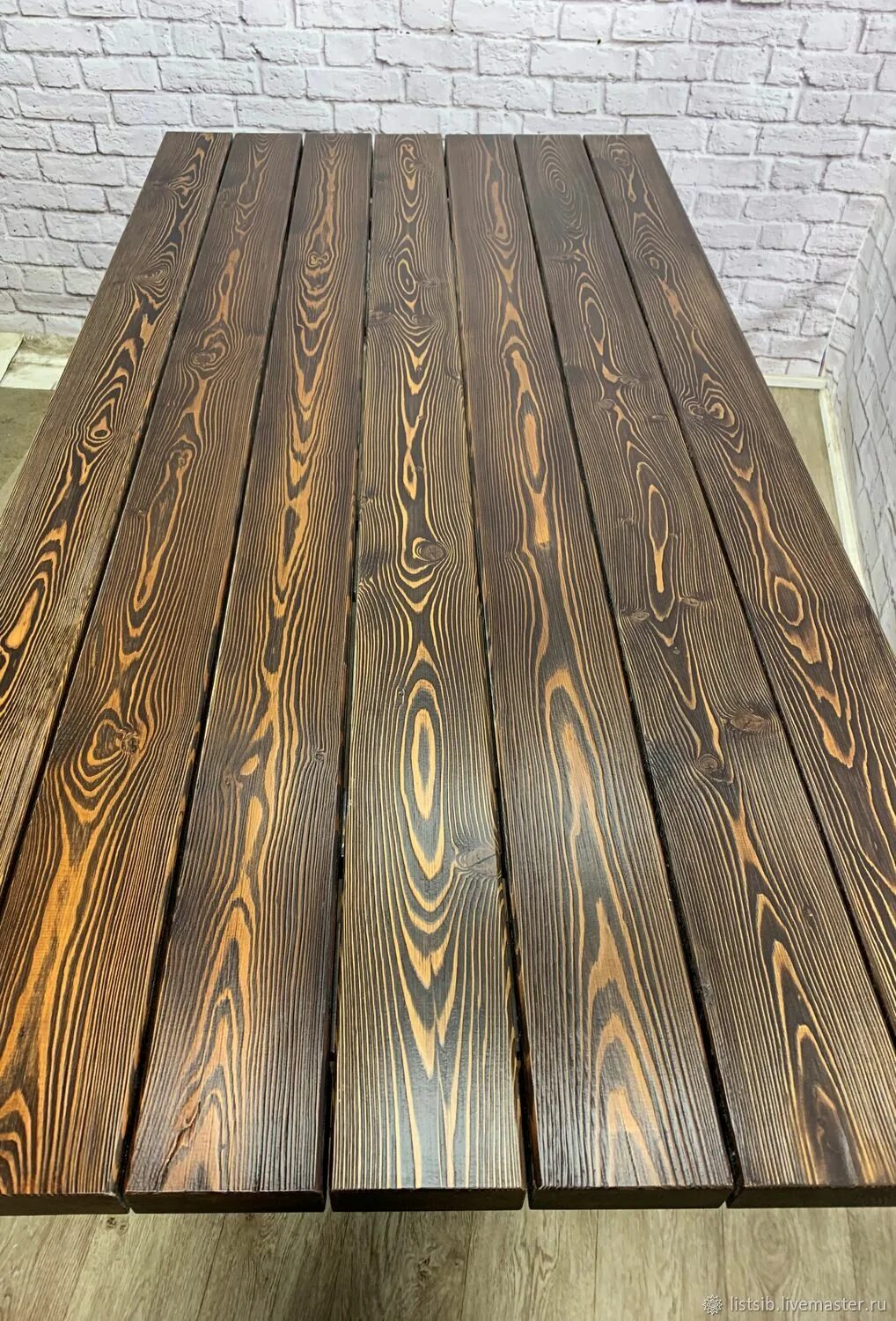 Столик из лиственницы. Стол из лиственницы. Стол из доски лиственницы. Столик из лиственницы. Стол из лиственницы.