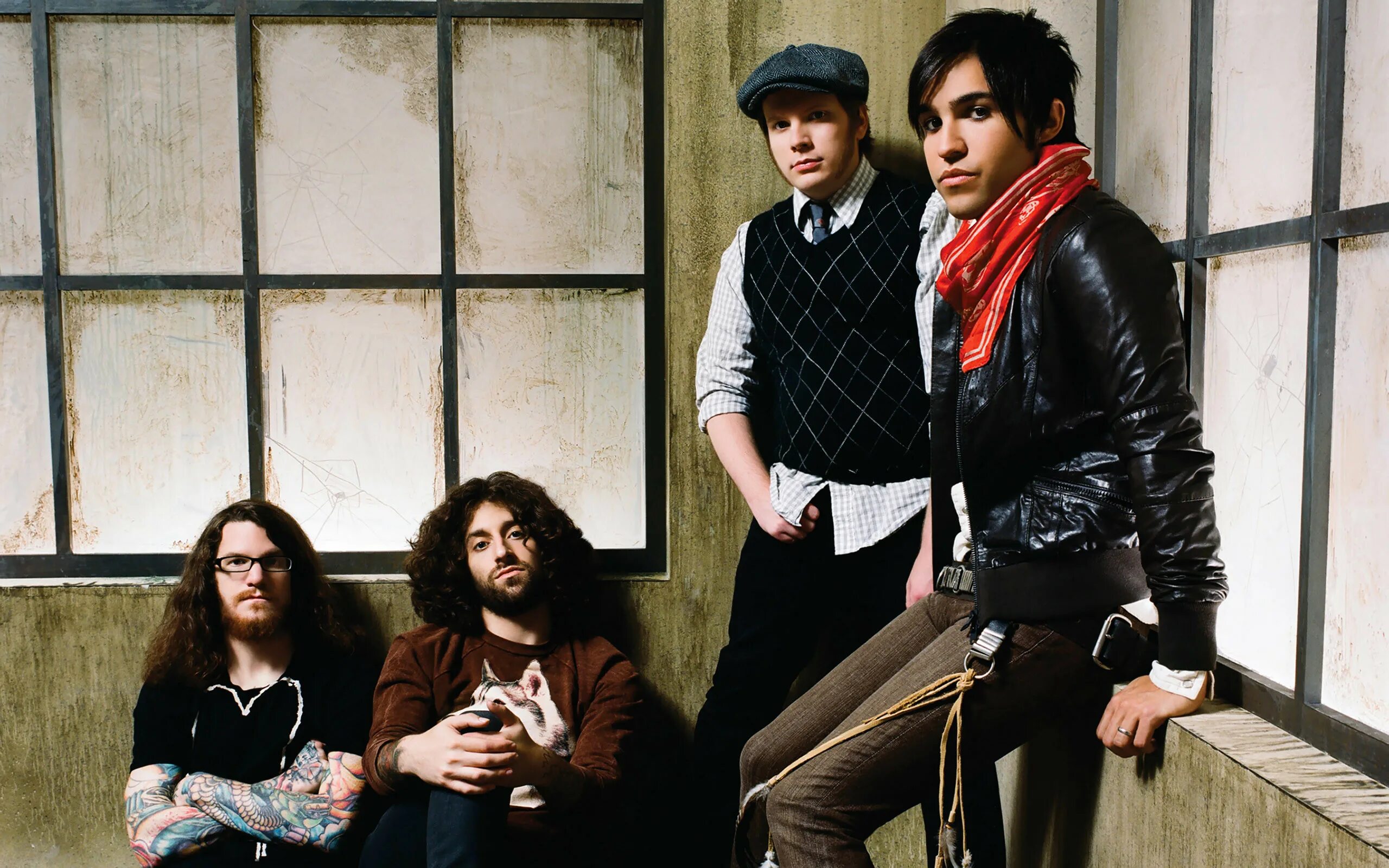 Fall out группа. Группа fall out boy. фоллаут бой группа. fall out boy 2005. группа fall out boy 2007.