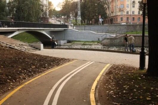 Велодорожка вокруг свислочи. Велодорожки в щелково. Велодорожка осло. Главная минская велодорожка. Велодорожки в орле.