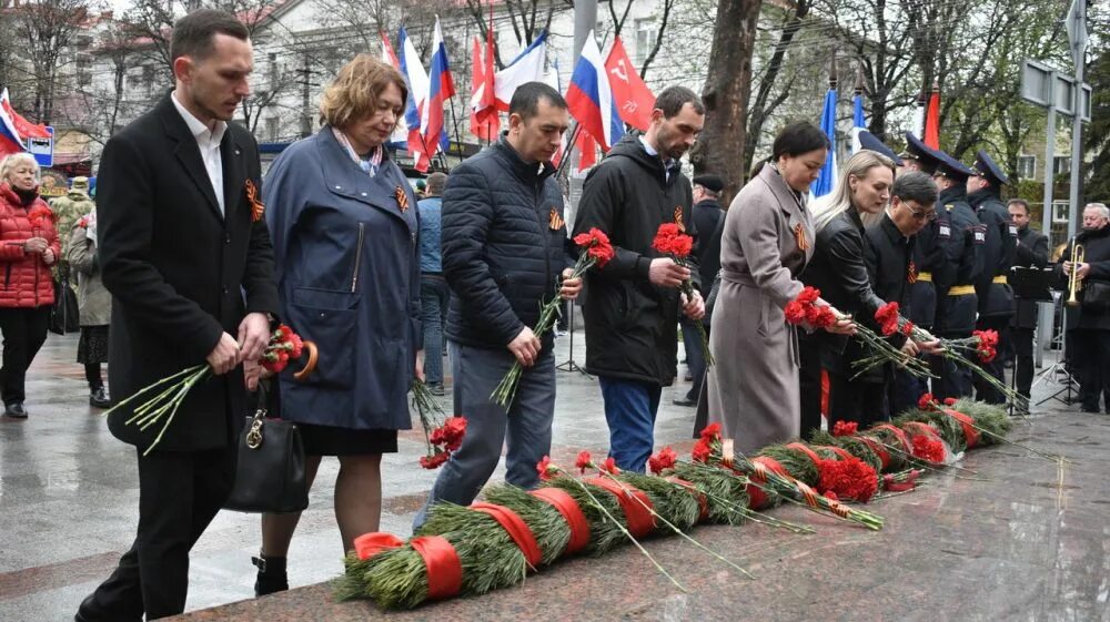 Освобождение симферополя от немецко фашистских. Годовщина освобождения Симферополя. Освобождение Симферополя от фашистов. Освобождение Симферополя 13 апреля. Освобождение Симферополя апрель 1944.