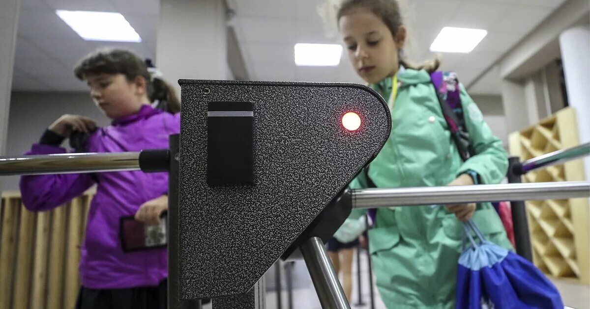 Распознавание лиц в школе. Система считывания лиц в школах. Система считывания лиц в школах. Распознаватель лица в шк. Школы распознавание лиц.