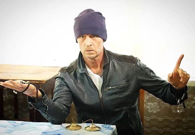 Испытание даши битва экстрасенсов. Экстрасенс даши свами. Испытание даши битва экстрасенсов. Победитель 17 битвы экстрасенсов свами даши. Свами даши битва.