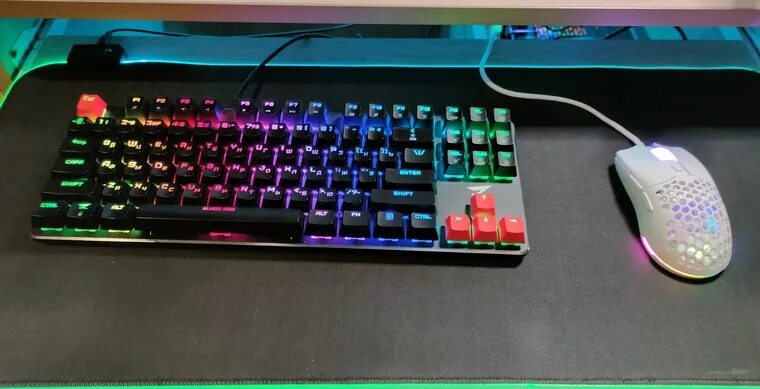 Immortality мышь. Zet immortality pro мышь. zet gaming подсветка. zet gaming immortality. zet gaming immortality pro mouse.