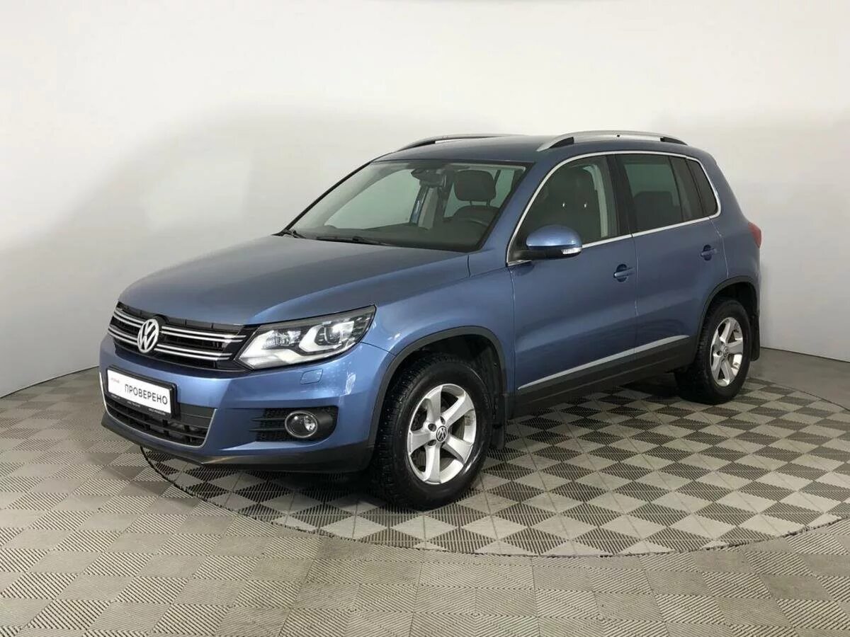 Купить фольксваген тигуан 2012 год. Volkswagen Tiguan i Рестайлинг 2012. Фольксваген Tiguan 2012. Volkswagen Tiguan, 2012 г.в. Volkswagen Tiguan Рестайлинг 2012.