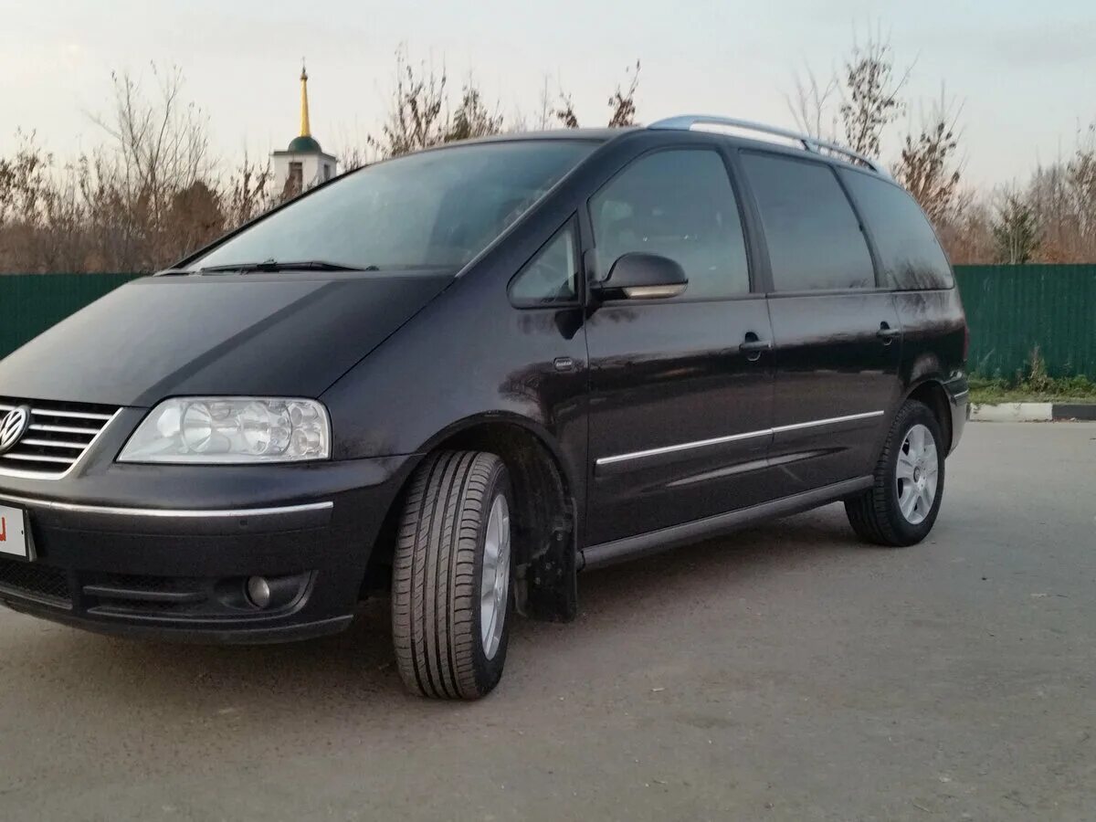 улявливыюшый паров на фольксваген поло седан 2013 года. Sharan 2 рестайлинг. Passat b7 blue. авито тула фольксваген. Volkswagen sharan i рестайлинг 2001.