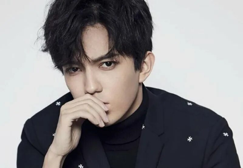 Димаш. Димаш кудайбергенов 2021. Певец димаш худайберген. Казахстан певец димаш худайбердыев. Торегали тореали 2020.