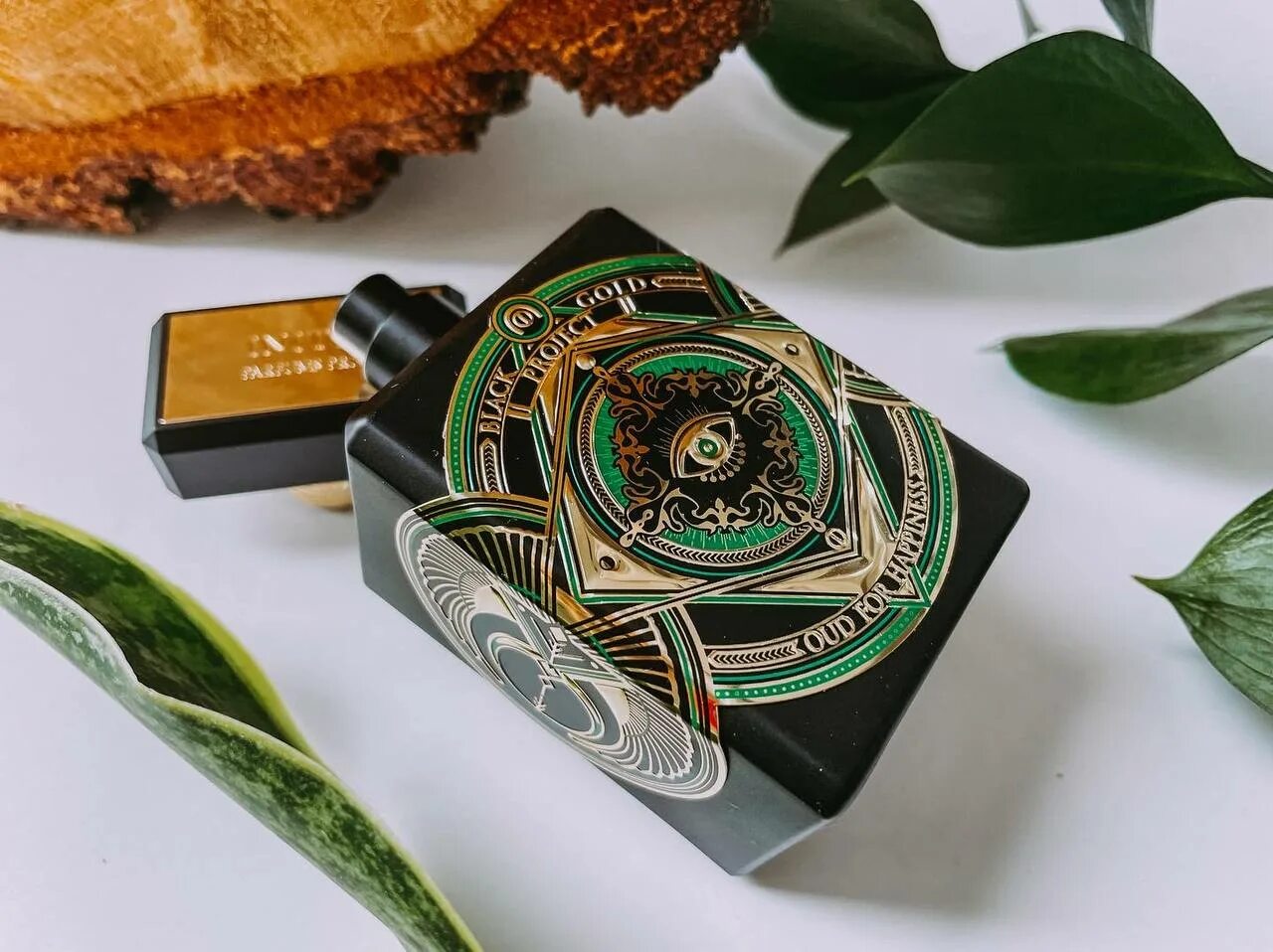 Initio parfums prives oud for happiness edp, 90 ml. Уд хэппинес. Инитио уд хэппинес. Initio oud of greatness 100ml. Уд хэппинес.