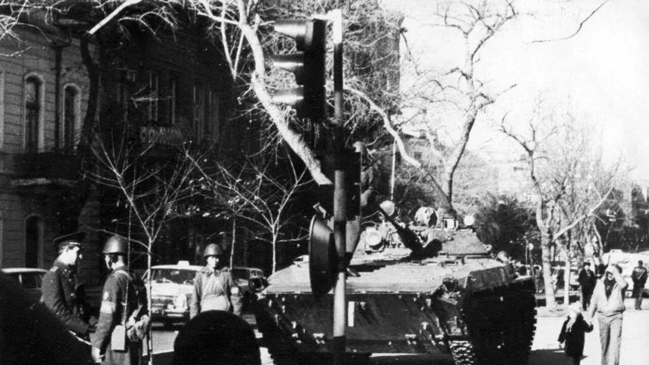 Армянские погромы в баку 1988. Баку в январе 1990. 20 января азербайджан 1990. Баку январь 1990. Баку январь 1990.