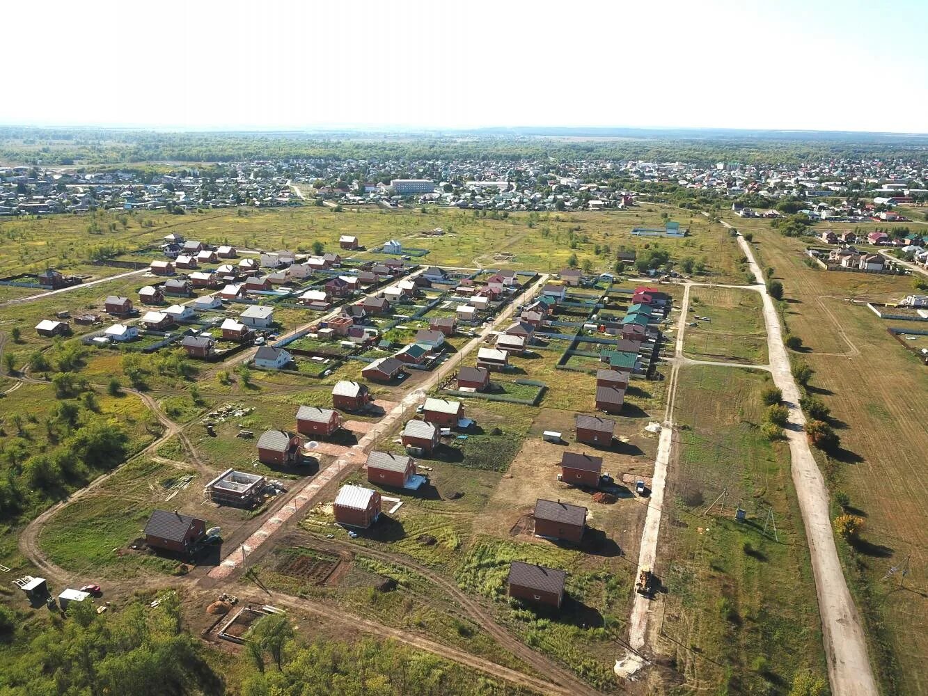 Покажи красный яр. Красный яр (красноярский район, самарская область). село красный яр самарская область. коттеджный поселок красный яр самарская область. красный яр самарская область площадь села.
