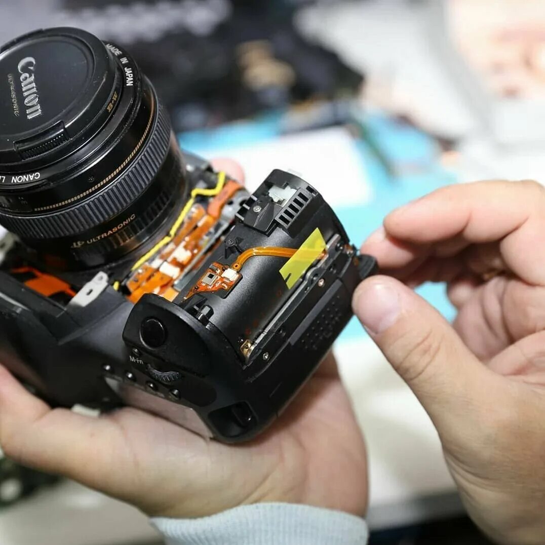 Починить фотоаппарат canon. Ремонт фотоаппаратов. Ремонт фототехники. Фотоаппарат сломался. Ремонт фотоаппаратов.