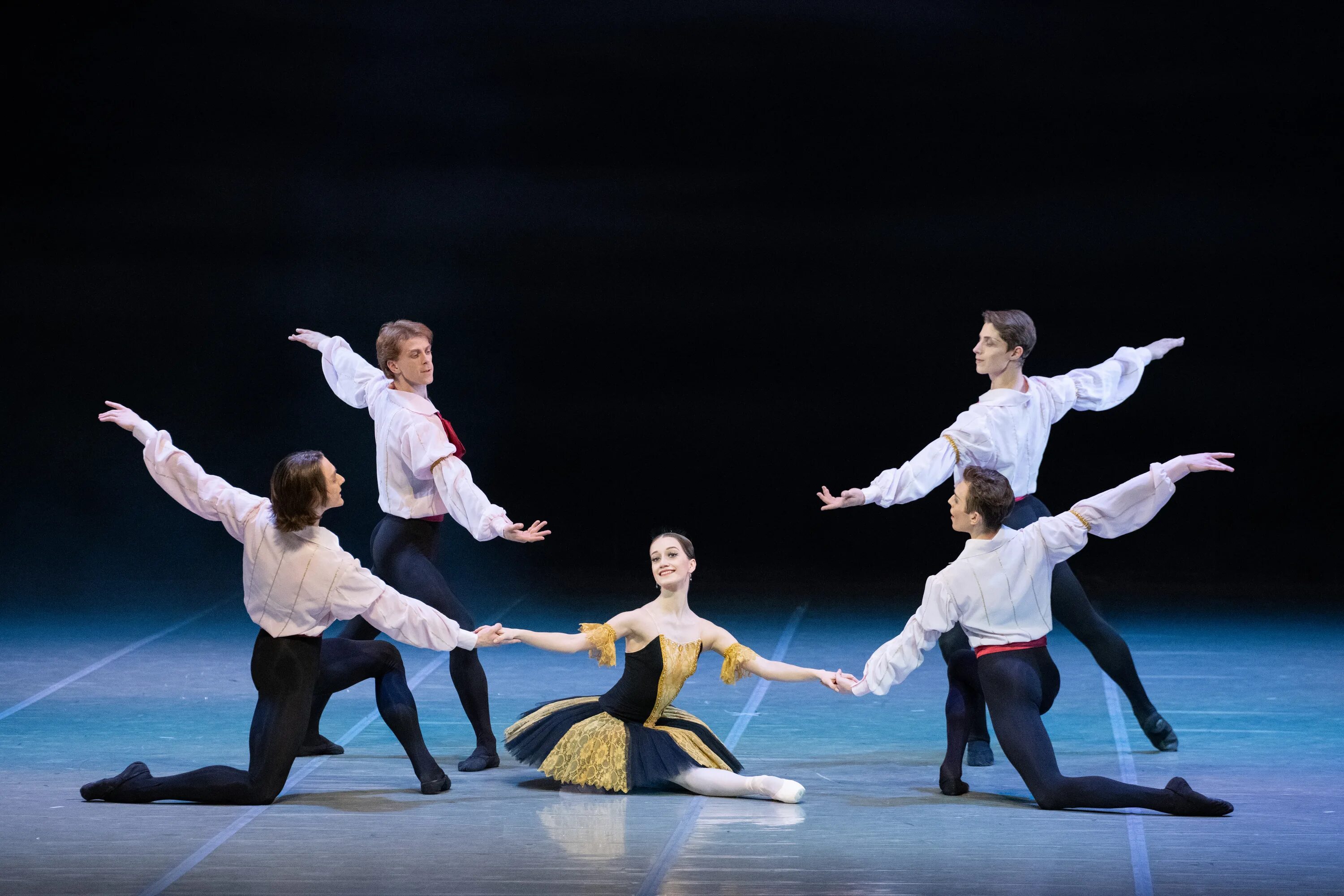 Якопо тисси и светлана захарова. Балетмейстер большого. Солисты балета мариинского театра санкт-петербурга. Станислав власов артист балета. Ян годовский.