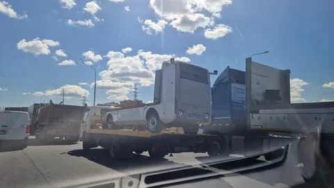 Беспилотный грузовик москва