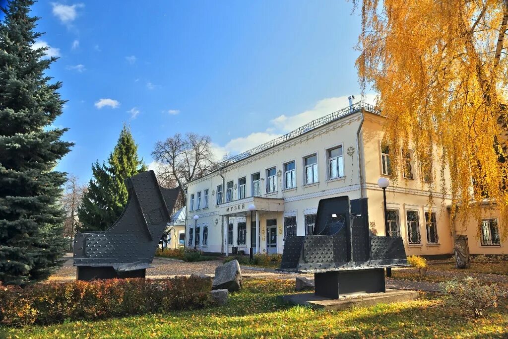 Кафе мельница луганск. Г зеленодольск отзывы. Сайдашева 13 зеленодольск фото. Ленина 46 зеленодольск. 25 училище.