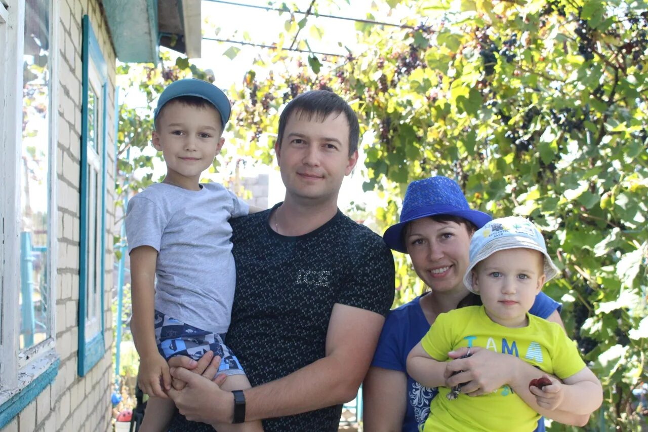 Погода в мурманске на неделю. Погода в ноябрьске. Погода в семенче. Погода во владимире на неделю. Погода в купросе на неделю.