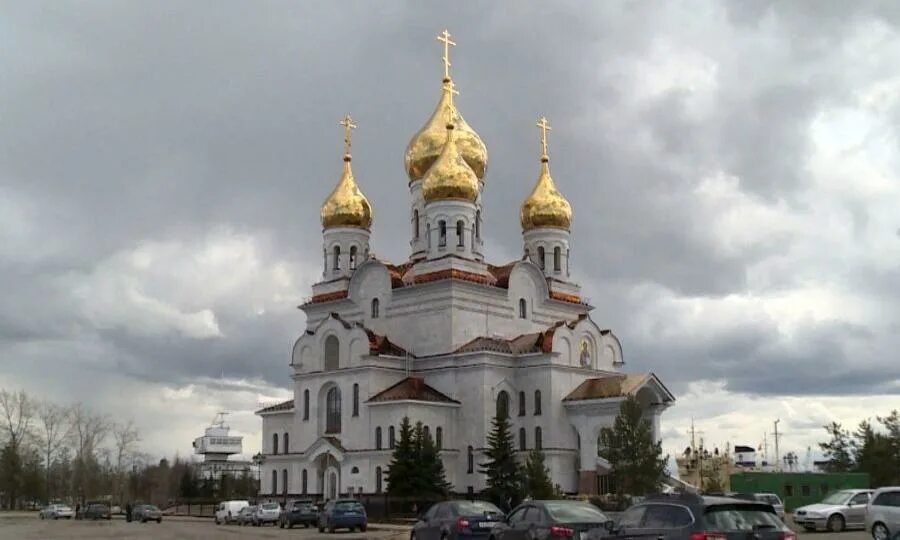 Михаило архангельском кафедральном соборе. Михаило-архангельский собор (архангельск). архангельский кафедральный собор. миха́ило-арха́нгельский собо́р в архангельске. михаило-архангельский кафедральный собор ижевск.